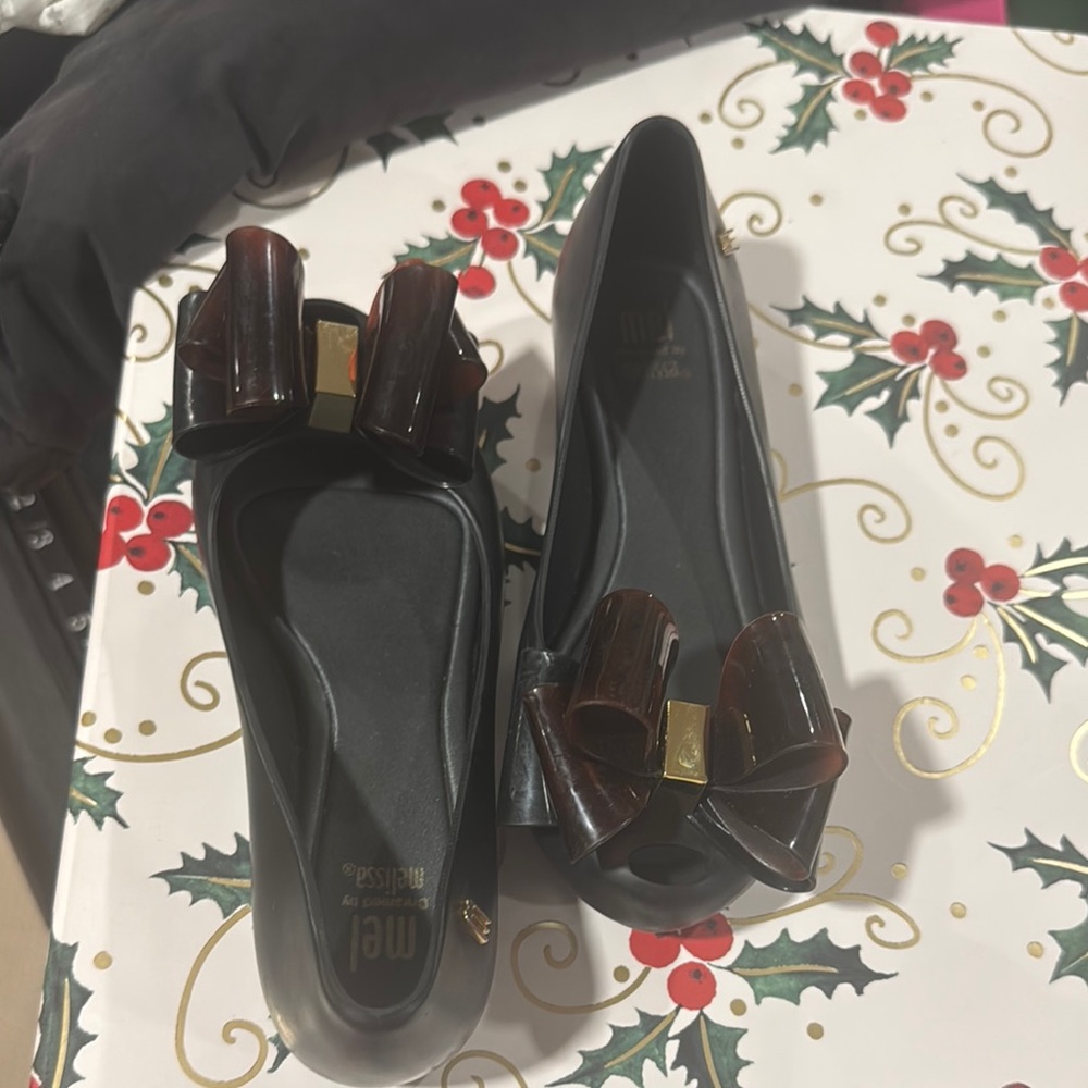 ME Makeover Essentials Women's Black Flats with Brown Bow - Picture 6 of 6